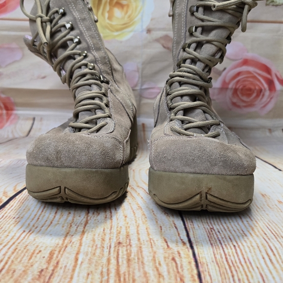 Rocket Dog Tan Combat Boot - Picture 4 of 10